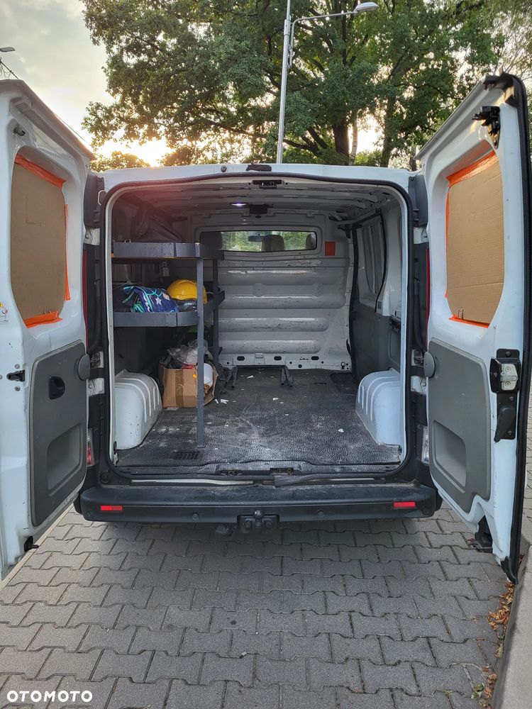 Opel Vivaro - 9