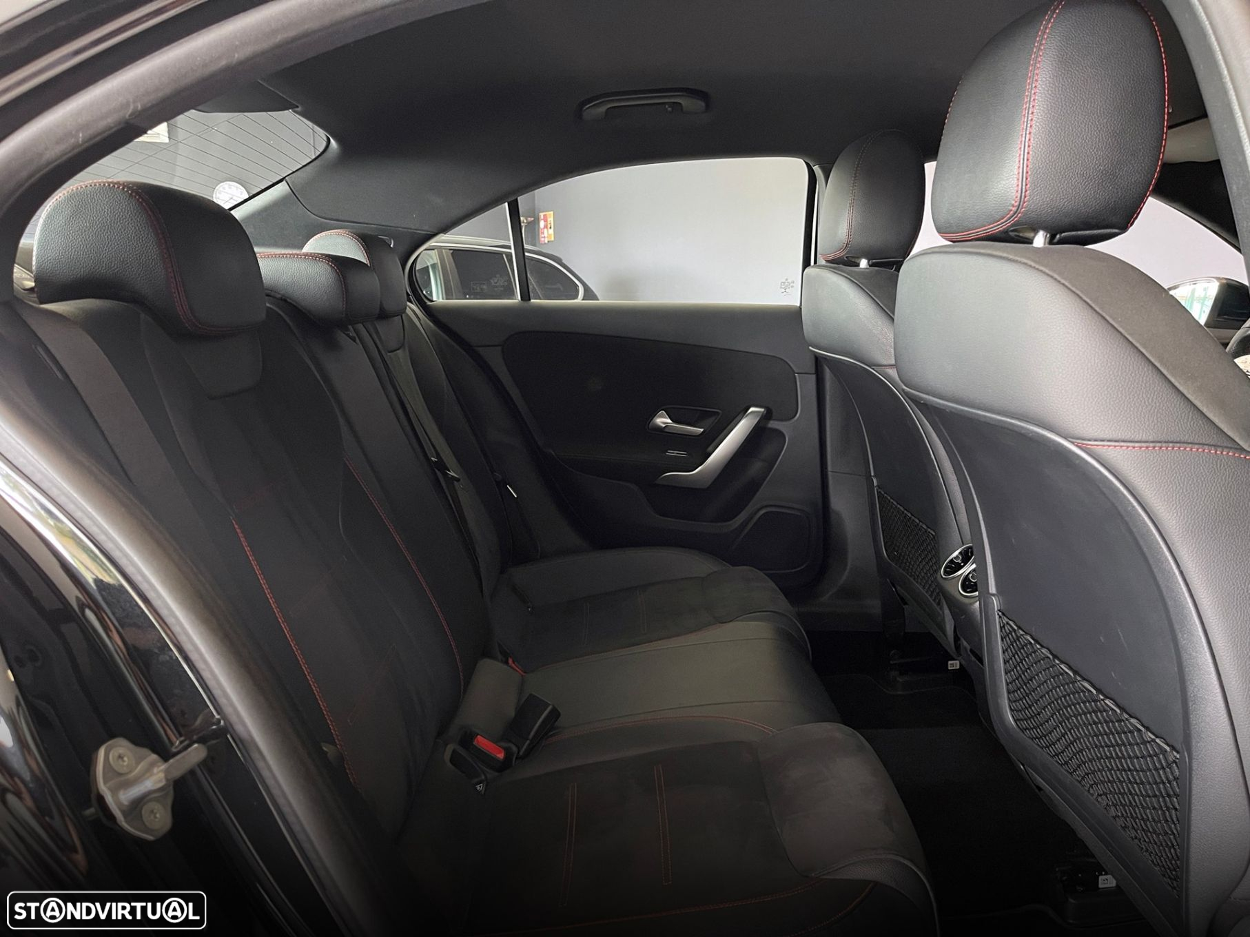 Mercedes-Benz A 180 - 30