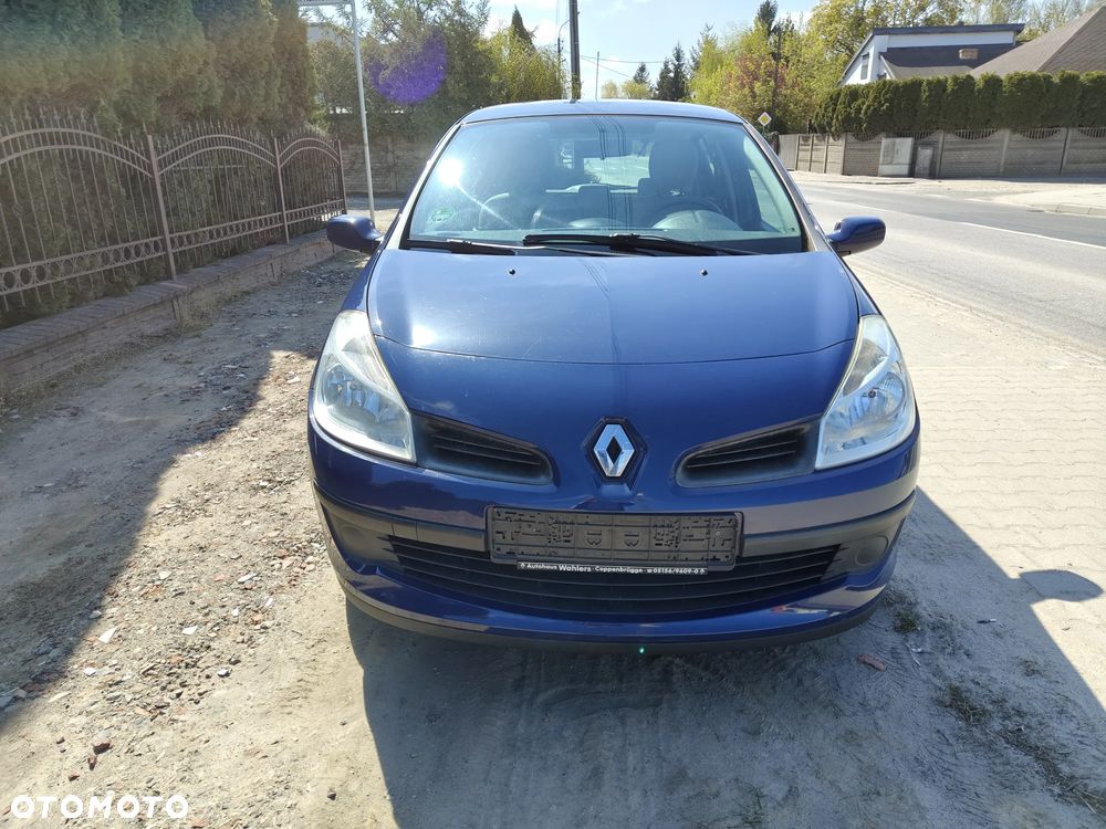 Renault Clio - 6