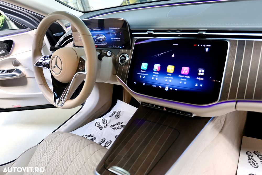 Mercedes-Benz E 300 9G-TRONIC Exclusive - 22