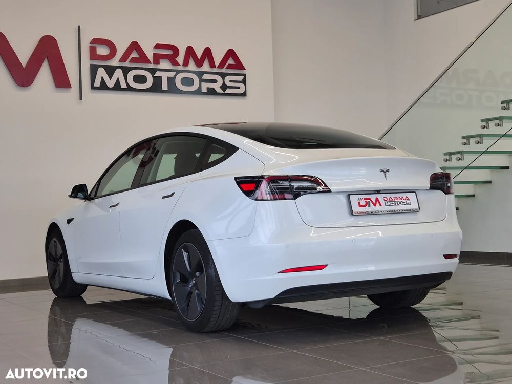 Tesla Model 3 Standard Reichweite Plus Hinterradantrieb - 6