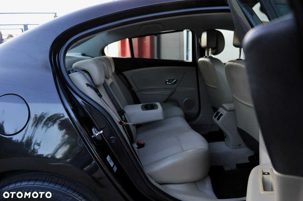 Renault Fluence 1.5 dCi Privilege - 12