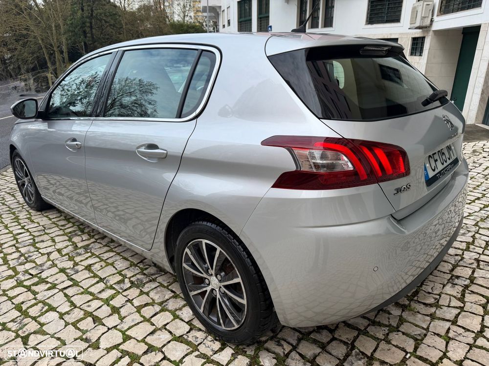Peugeot 308 125 THP Allure - 23