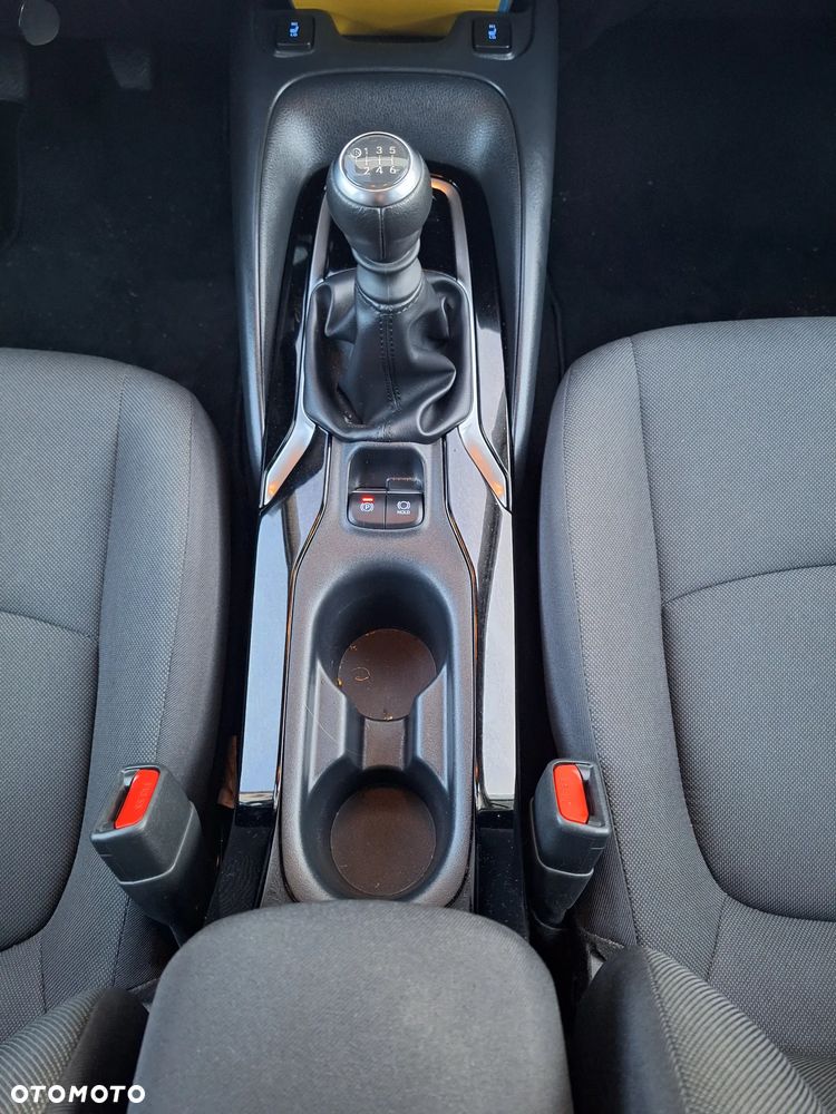 Toyota Corolla 1.5 Comfort - 18