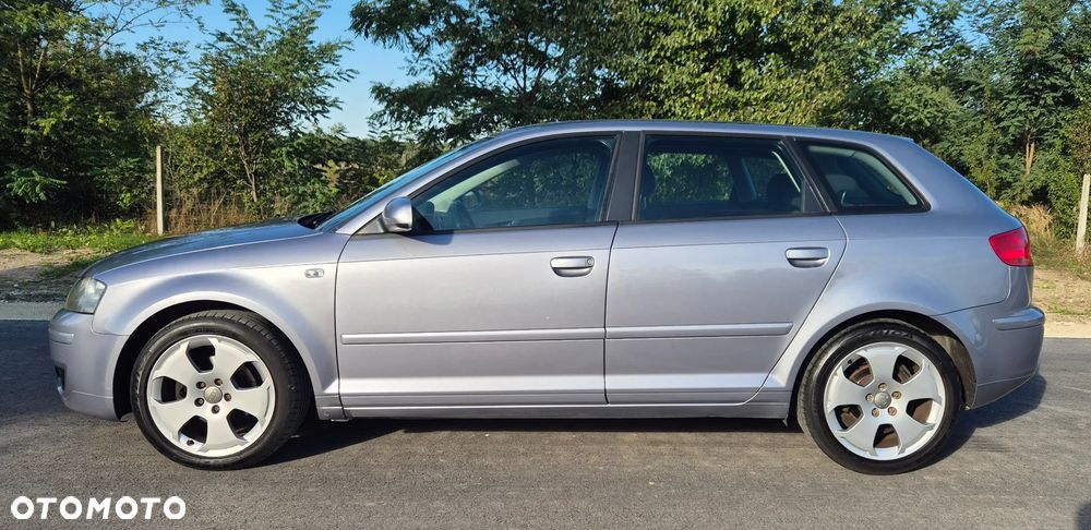 Audi A3 Sportback - 6
