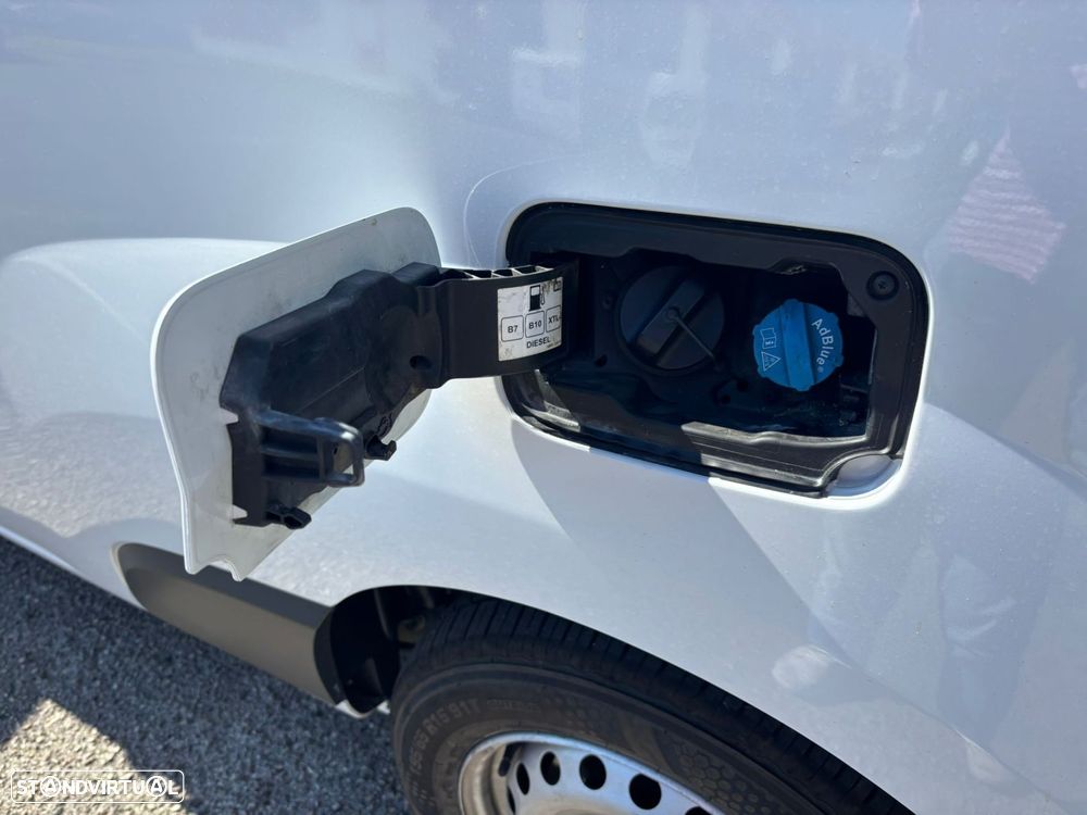 Renault Kangoo 1.5 dCI 95cv - SISTEMA DE FRIO -5º - FRIO PARQUE - IVA DEDUTÍVEL - 16