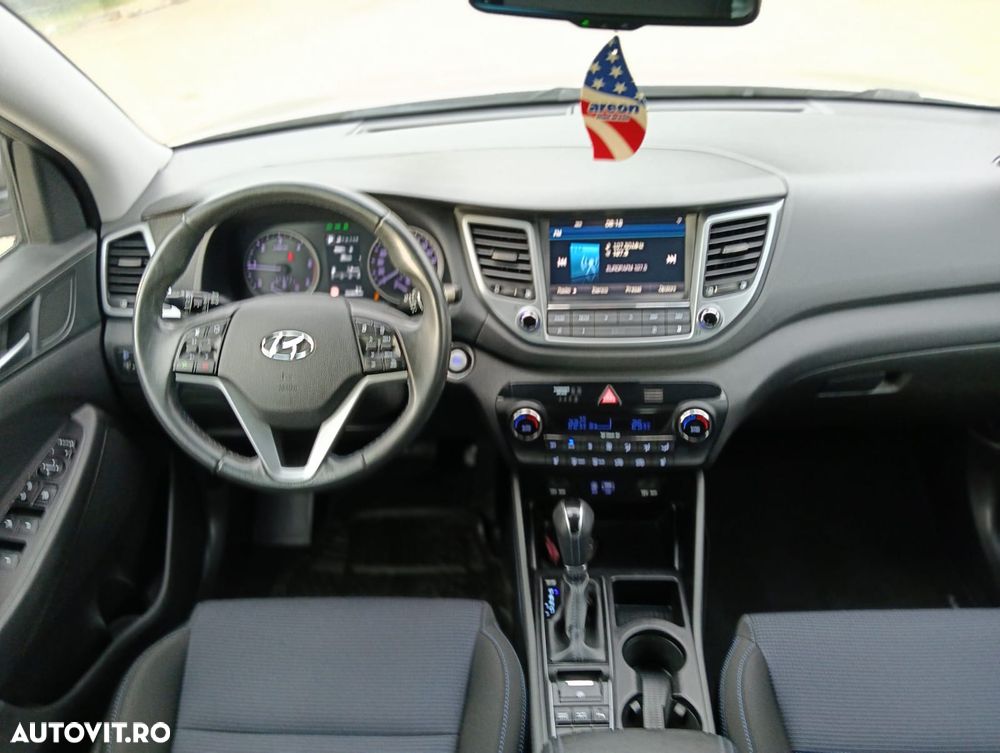 Hyundai Tucson blue 1.7 CRDi 2WD DCT Style - 4