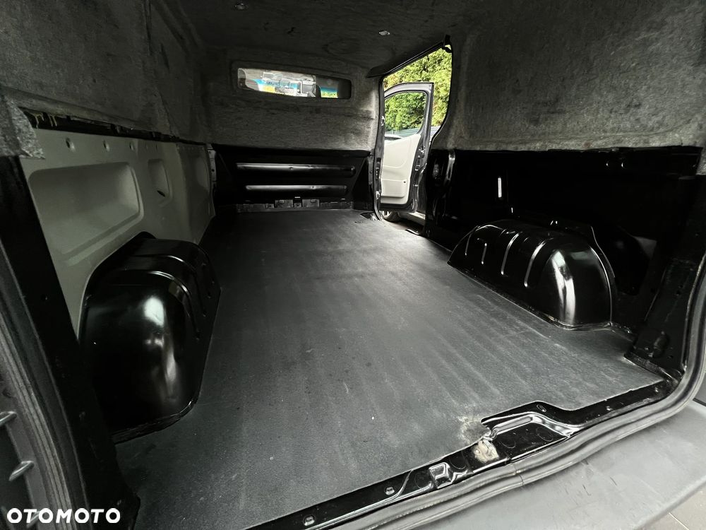 Renault TRAFIC - 26