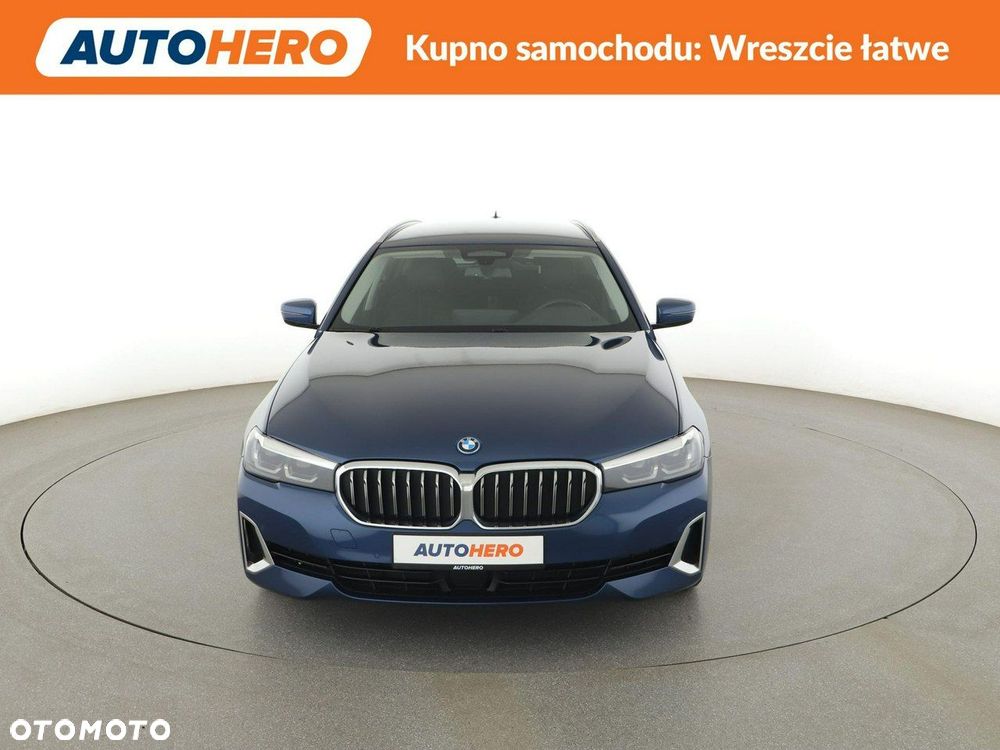 BMW Seria 5 520e Luxury Line - 13