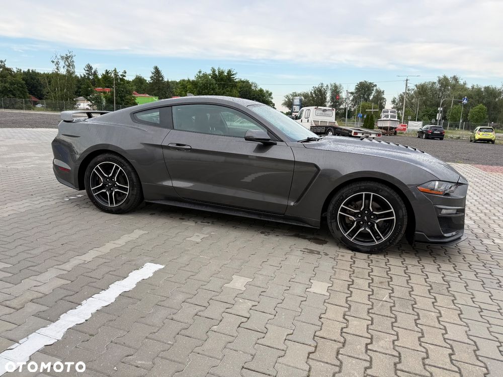 Ford Mustang 2.3 Eco Boost - 17