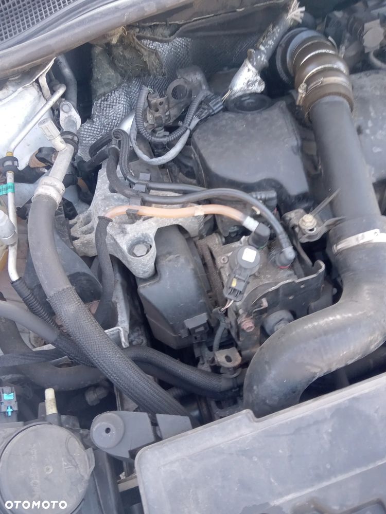 Renault Clio 1.5 dCi Energy Alize - 16