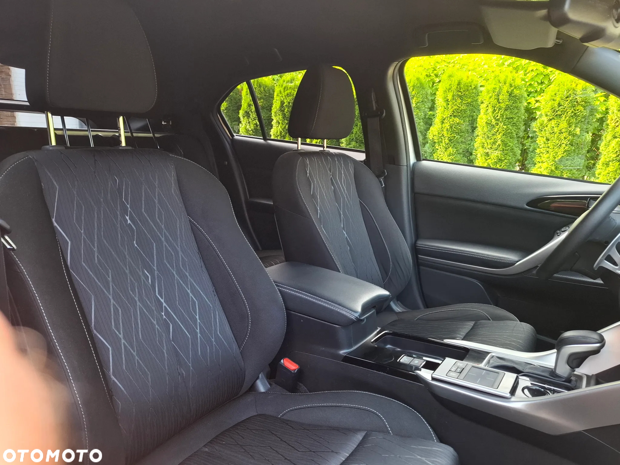 Mitsubishi Eclipse Cross 1.5 T Invite Plus CVT - 30