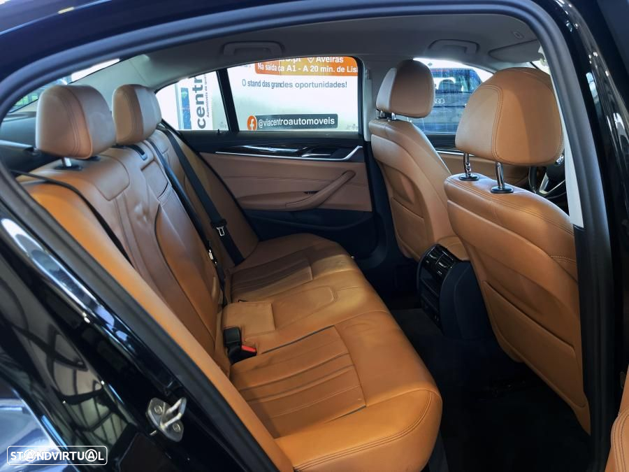 BMW 530 e Line Luxury - 33