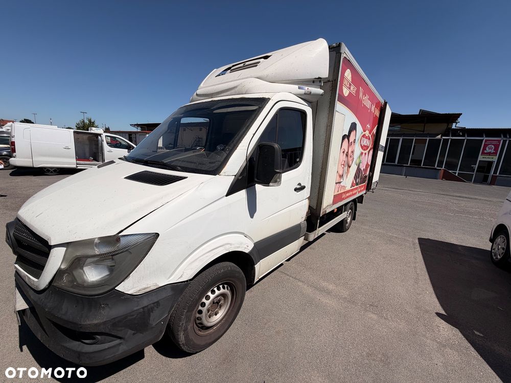 Mercedes-Benz Sprinter - 1