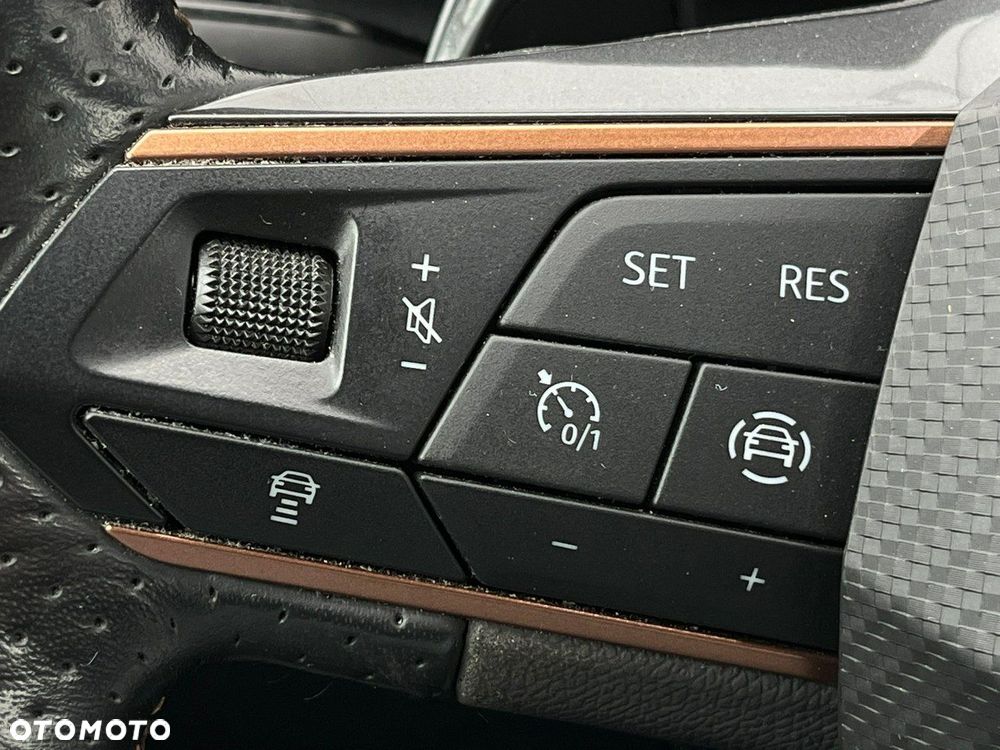 Cupra Formentor 1.4 e-Hybrid DSG - 21