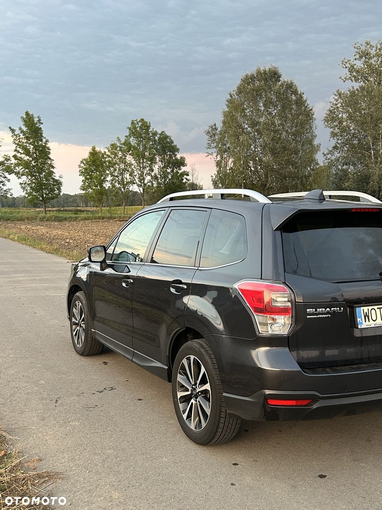 Subaru Forester ver-2-0-i-platinum-eyesight-lineartronic - 4