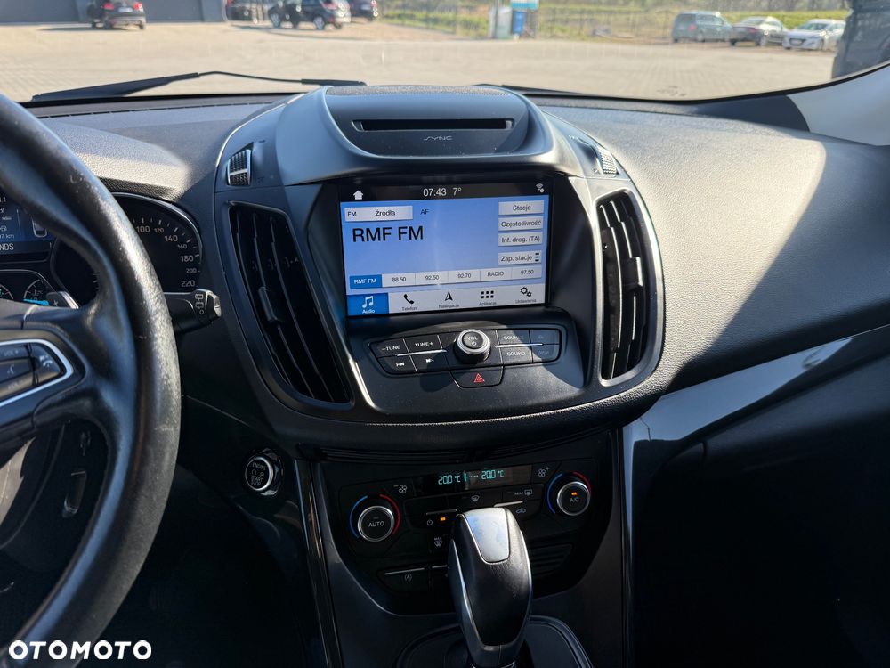 Ford Kuga 2.0 TDCi 4x4 Titanium - 28