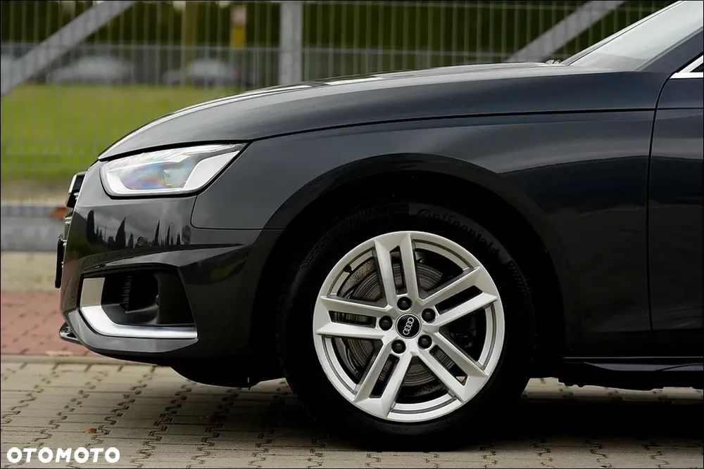 Audi A4 Avant 35 TFSI S tronic sport - 39