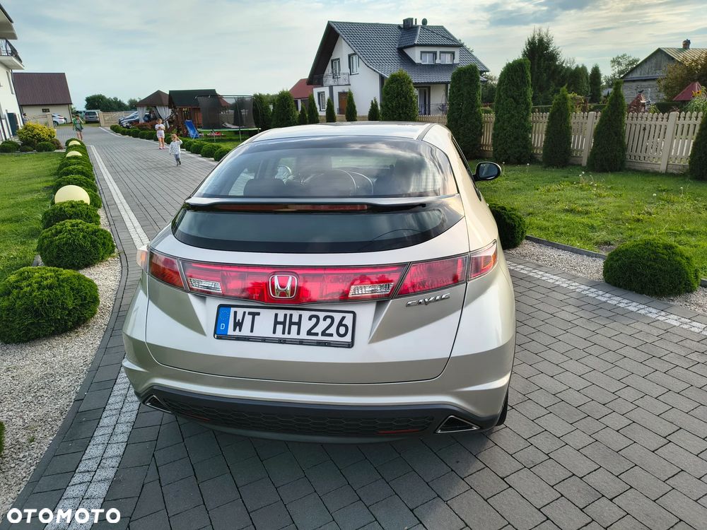 Honda Civic 1.8i-VTEC Executive - 9
