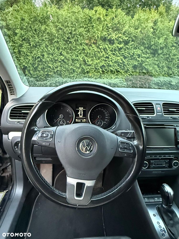 Volkswagen Golf 2.0 TDI Highline DSG - 8