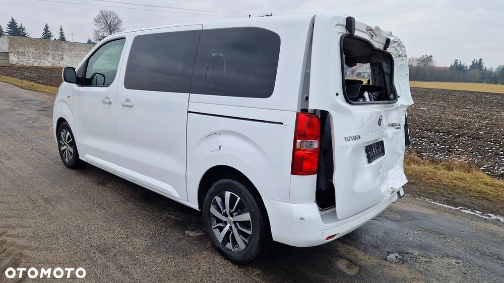 Toyota Proace Verso 2,0-l-D-4D L2 (8-Si.) Autm Team Deutschland - 11