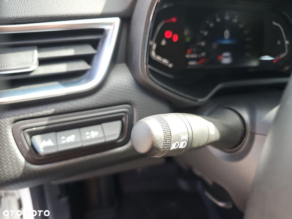 Renault Clio - 24