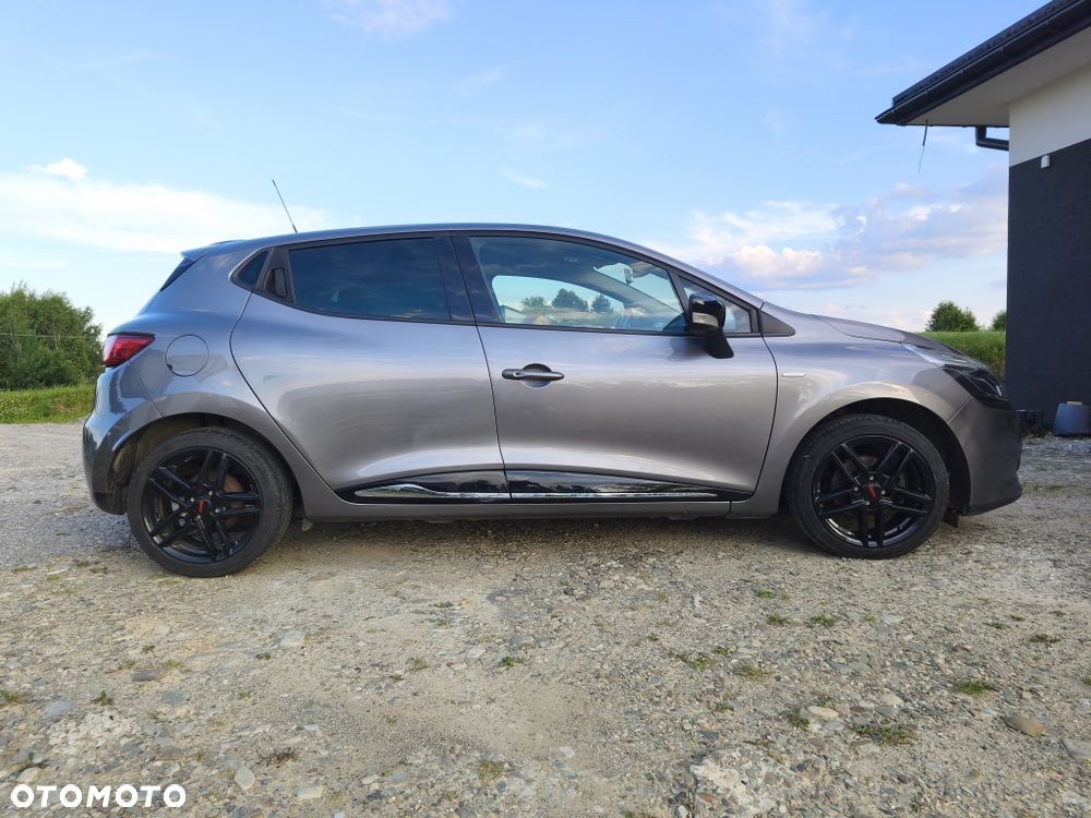 Renault Clio - 4