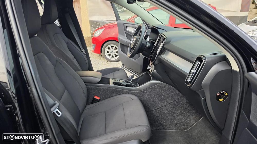 Volvo XC 40 1.5 T5 PHEV Momentum Plus - 7