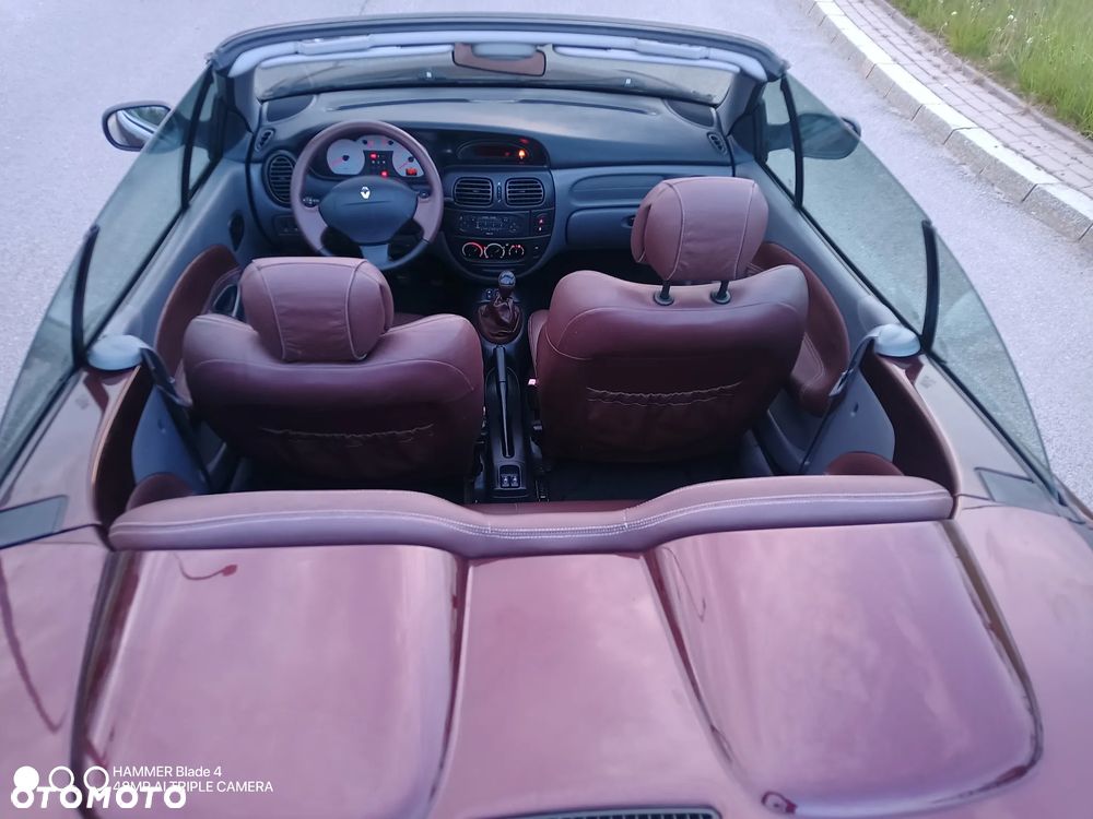 Renault Megane - 11
