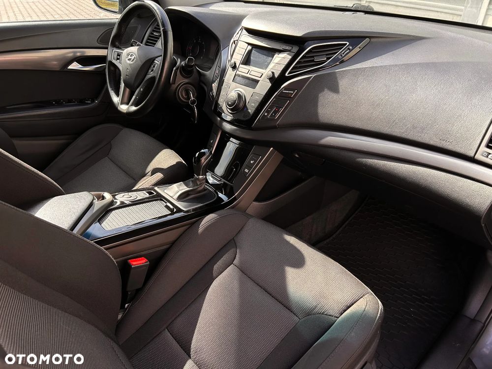 Hyundai i40 1.7 CRDi Style DCT - 14