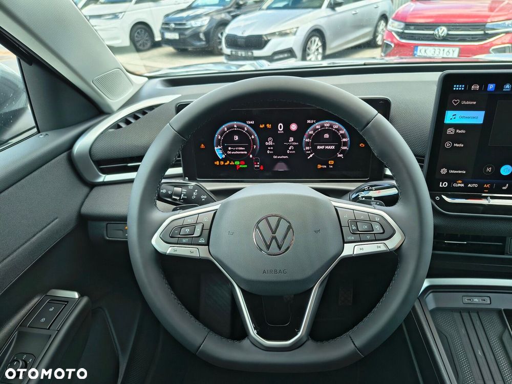 Volkswagen T-Roc 1.5 eTSI Life DSG - 14