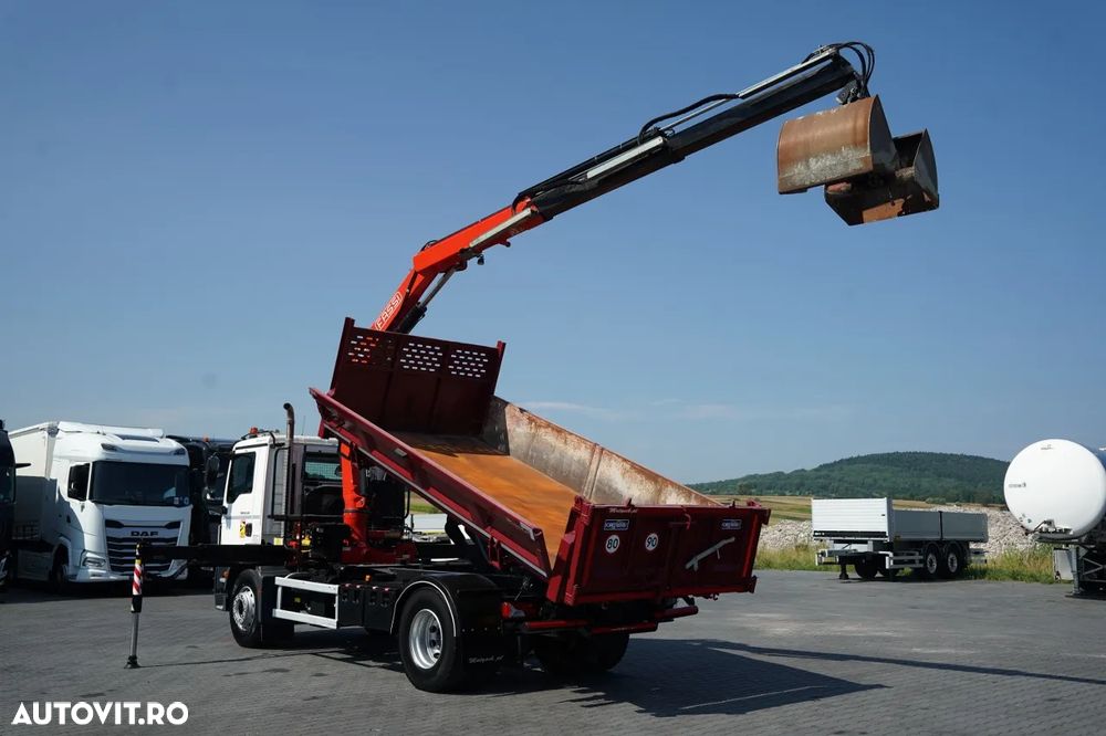 MAN TGM 18.340 / 4X2 / BASCĂLĂTOR 3 DIRECȚII / HIDRODOXIE LATERALĂ / BORDMATIC + HDS FASSI F165.0.22 / ROTATOR / GRAPER / TELECOMANDĂ / EURO - 4