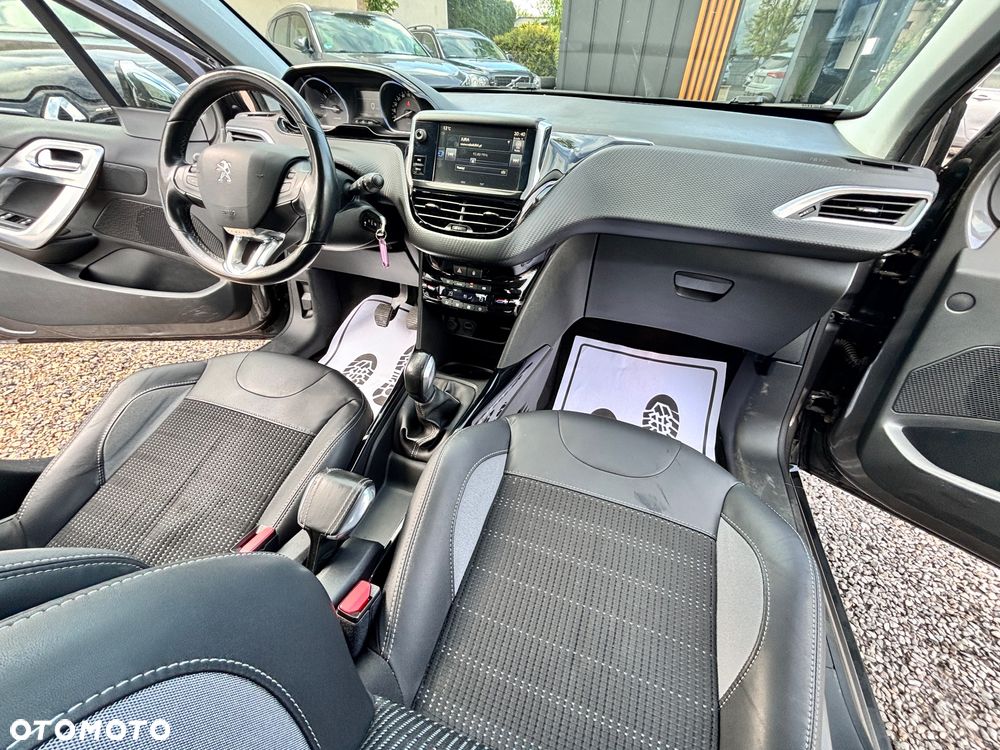 Peugeot 2008 PureTech 110 Stop&Start Allure - 15