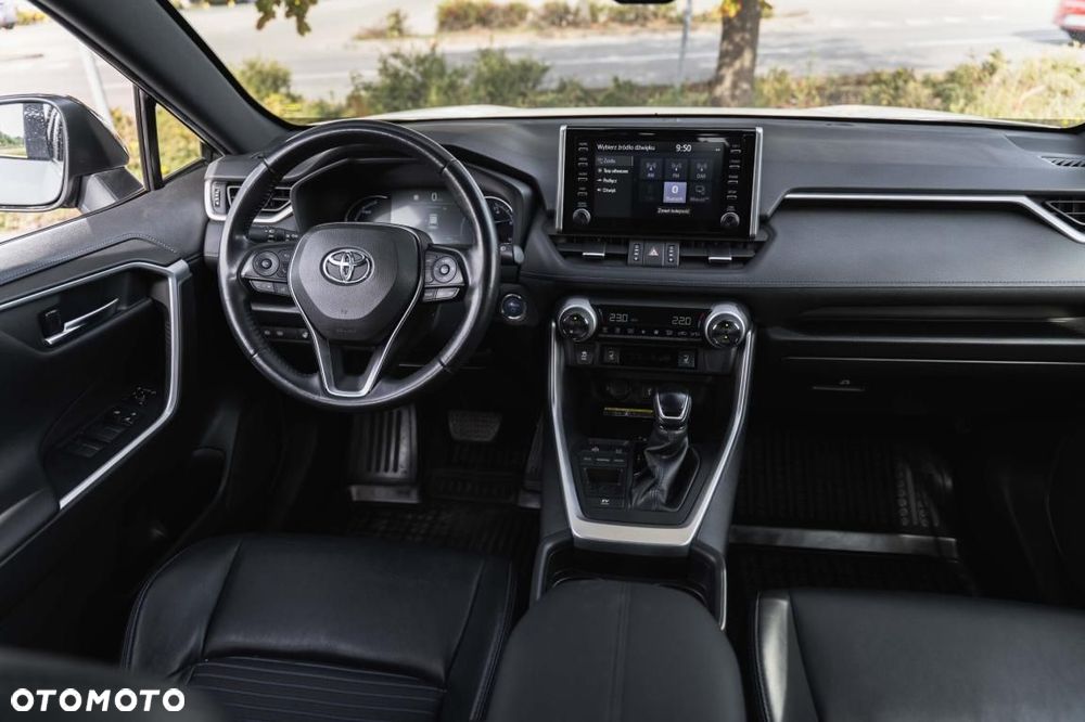 Toyota RAV4 - 4