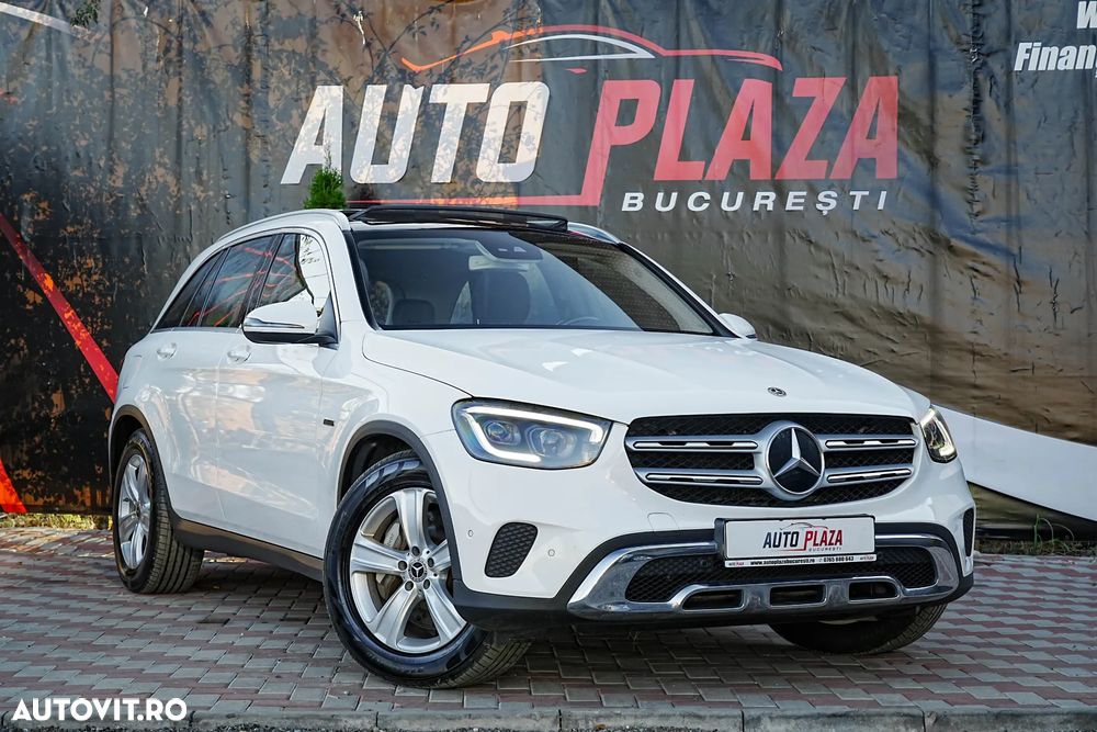Mercedes-Benz GLC 300 e 4MATIC - 1