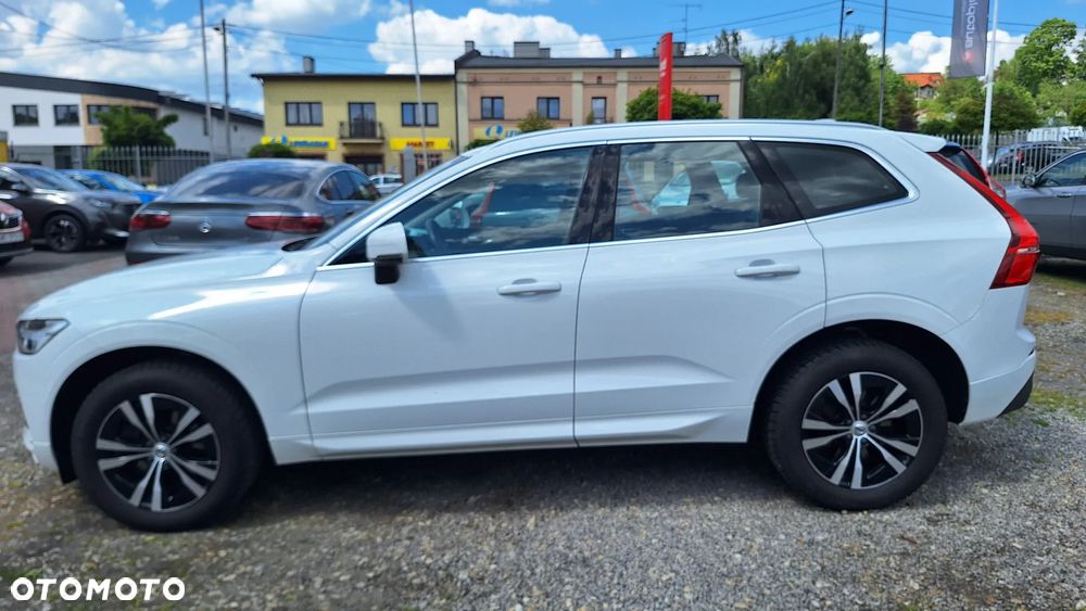 Volvo XC 60 T4 Momentum - 12