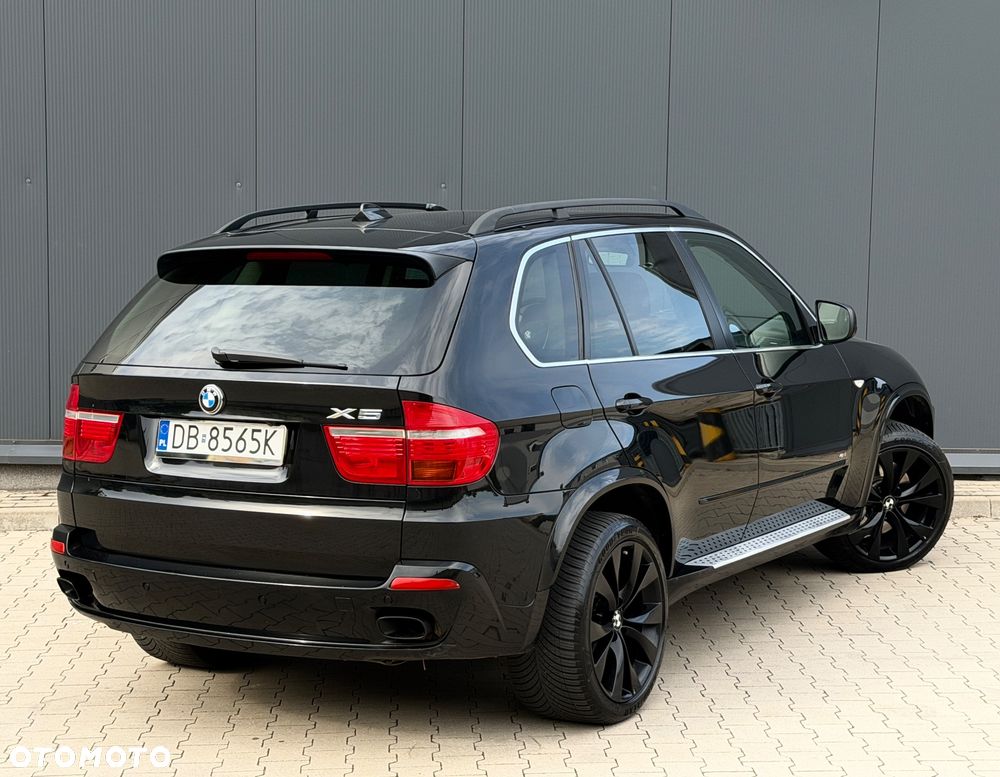 BMW X5 xDrive48i - 27
