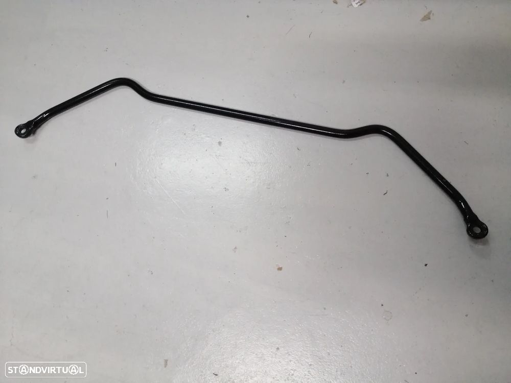 Barra estabilizadora Nissan Pickup D21 4X4 4WD 54611-32G10 - 1