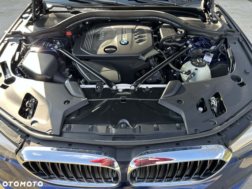 BMW Seria 5 520d - 5