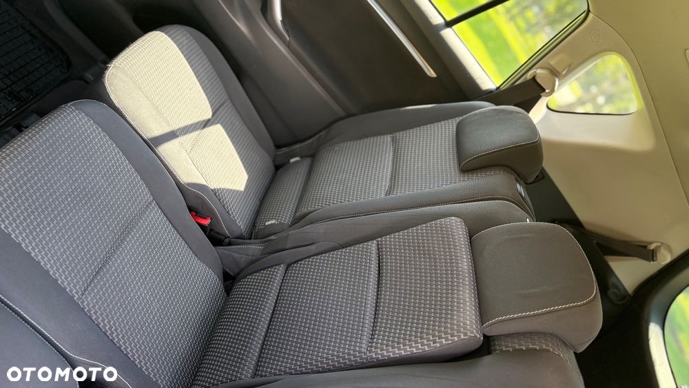 Toyota Verso 1.6 D-4D Active 7os - 17