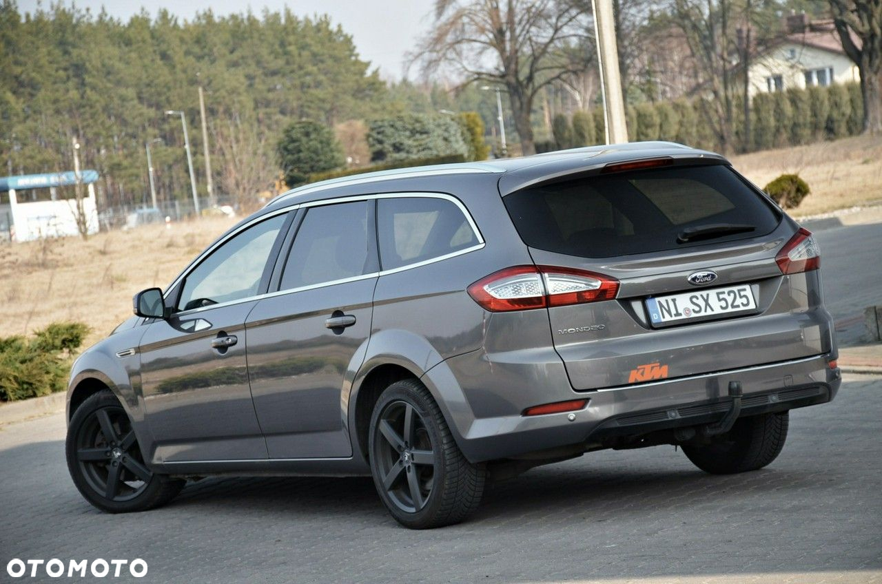 Ford Mondeo - 13
