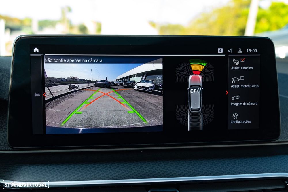 BMW 520 d Pack M Auto - 31