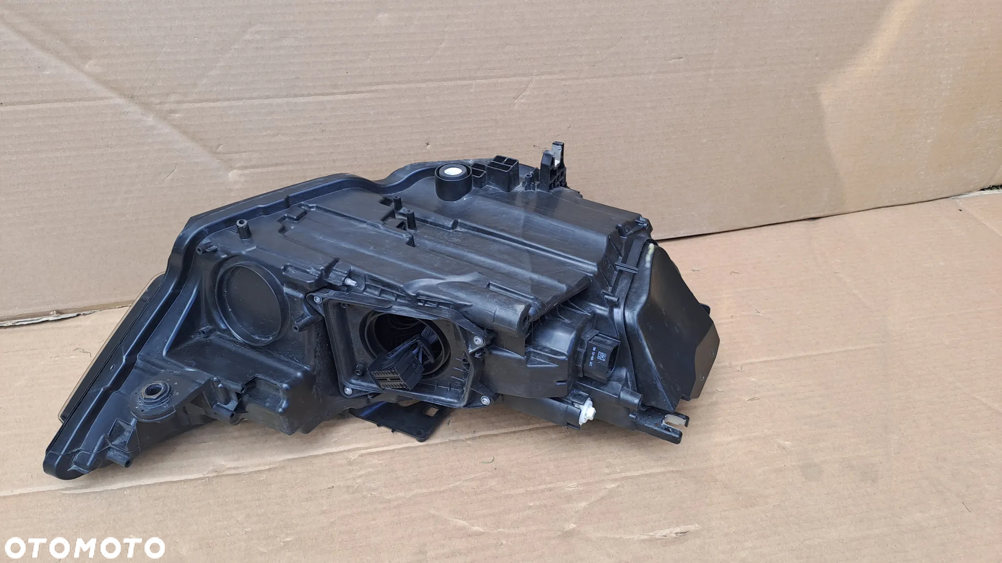 AUDI A6 C8 LEWA LAMPA 4K0941039 UŻYWANA - 10