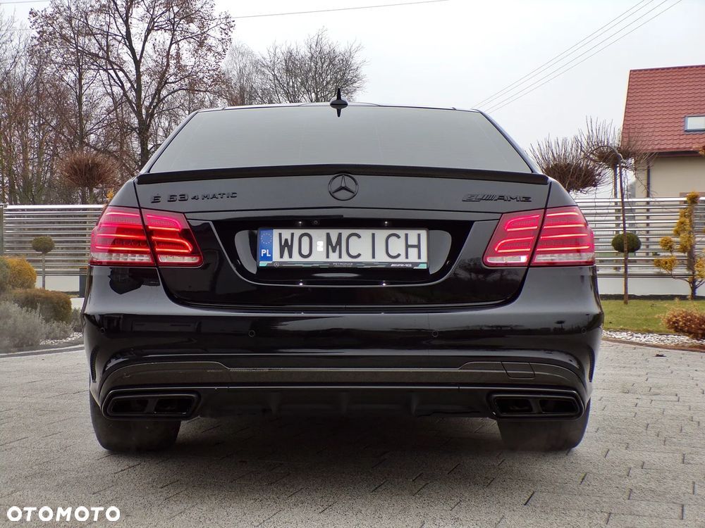 Mercedes-Benz Klasa E - 11