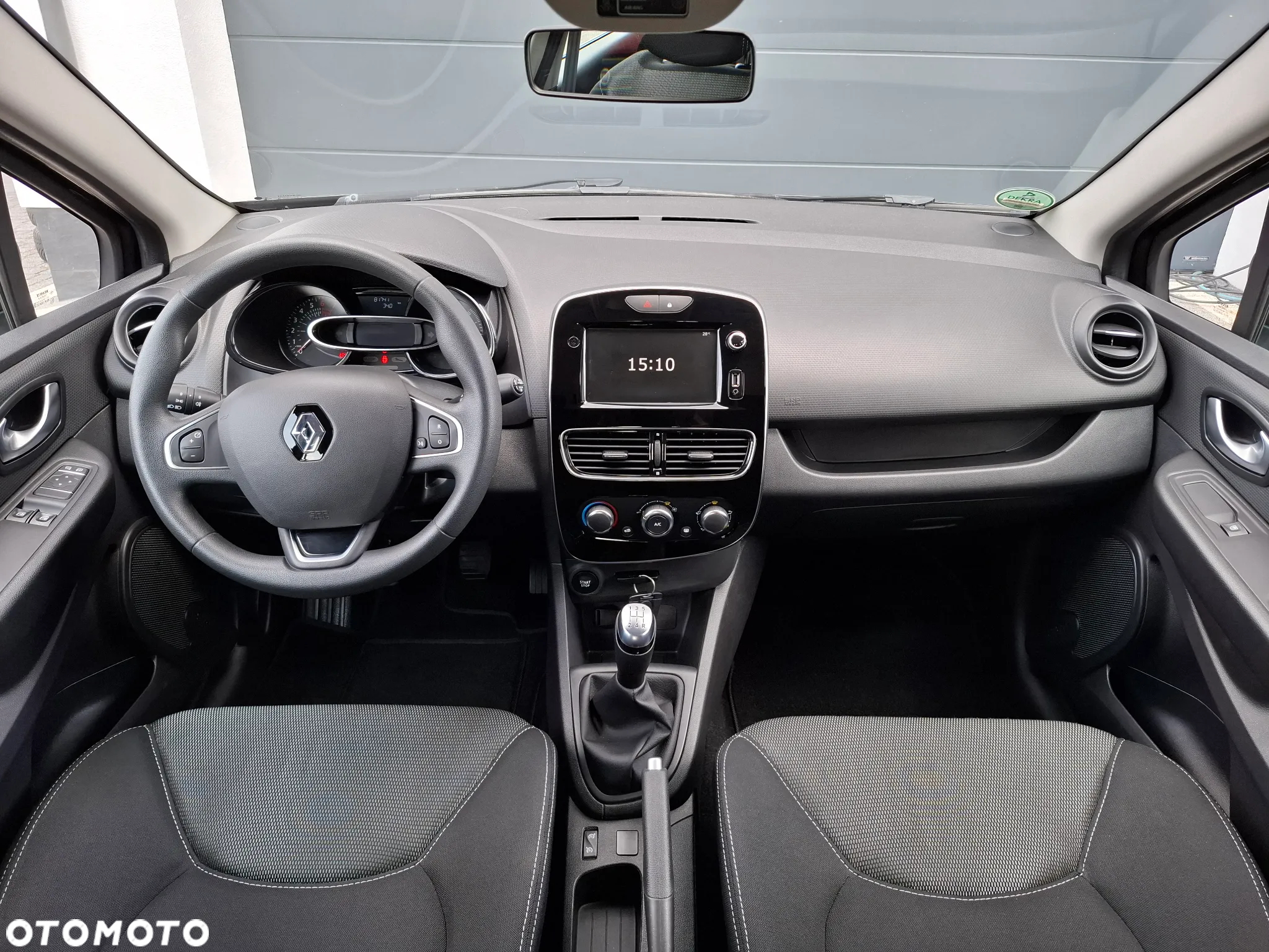Renault Clio 0.9 TCe Limited - 18