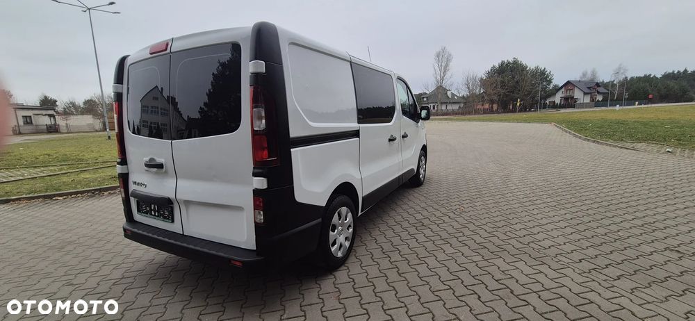 Opel Vivaro - 2