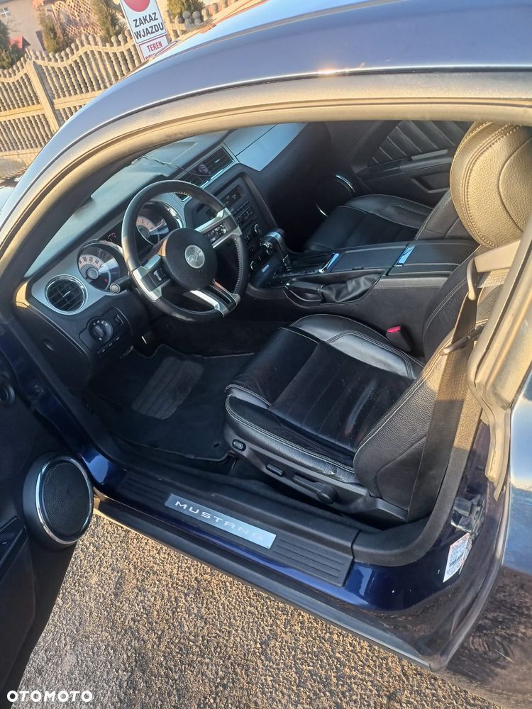 Ford Mustang 3.7 V6 - 12