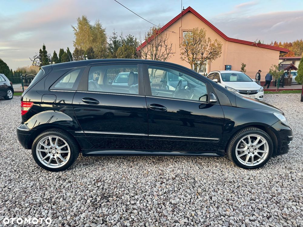 Mercedes-Benz Klasa B - 22