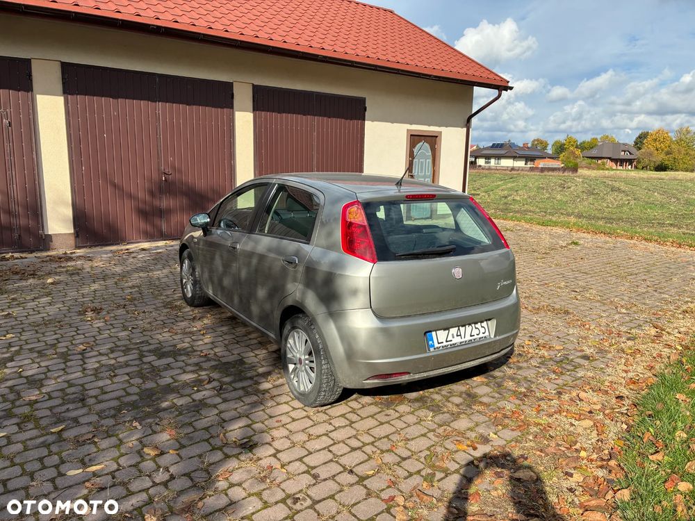 Fiat Grande Punto - 3