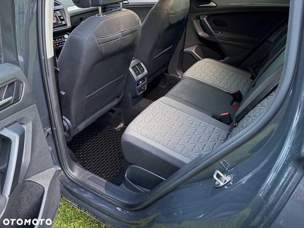 Volkswagen Tiguan 2.0 TDI SCR Life - 18